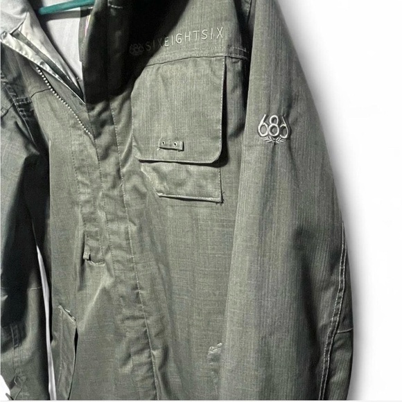 686 Infidry Mannual Snowboarding/Ski Hooded Jacket - Picture 6 of 6